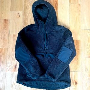 The North Face Black Fleece Half-Zip